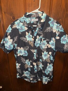 Departwest Boys XL Black Short-Sleeve Floral Button-Down Shirt - Teal Bloom